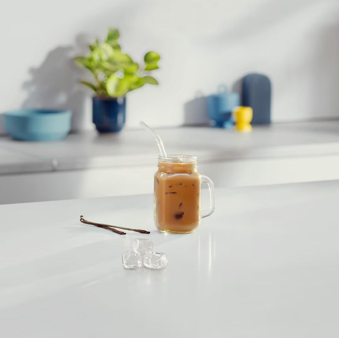 Iced Vanilla Caf Au Lait Front View Recipe